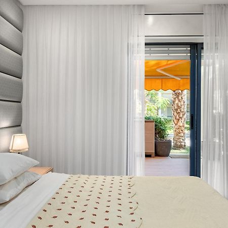 Royal Park Apartments Resort By Sea N Rent Eilat Exterior photo