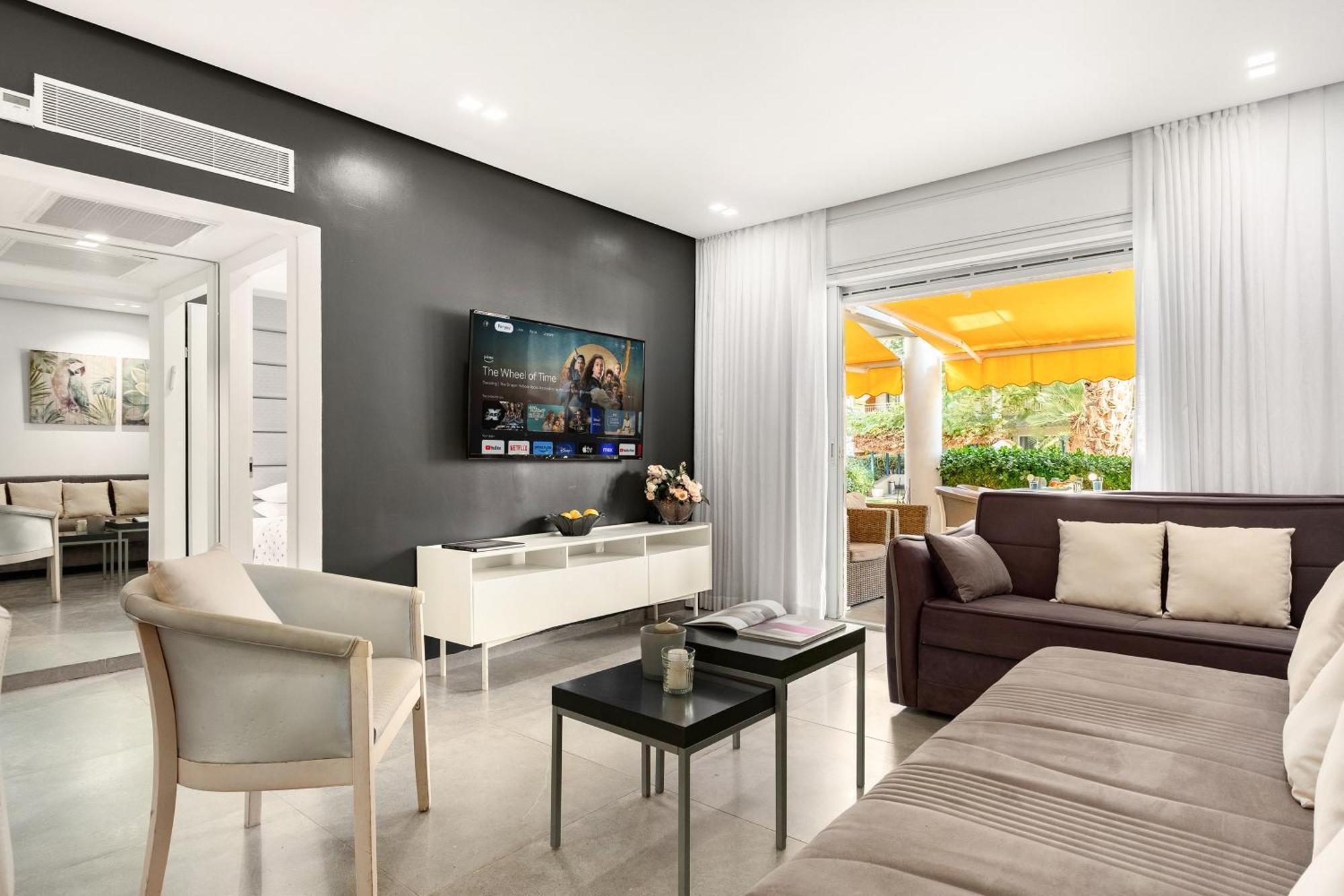 Royal Park Apartments Resort By Sea N Rent Eilat Exterior photo